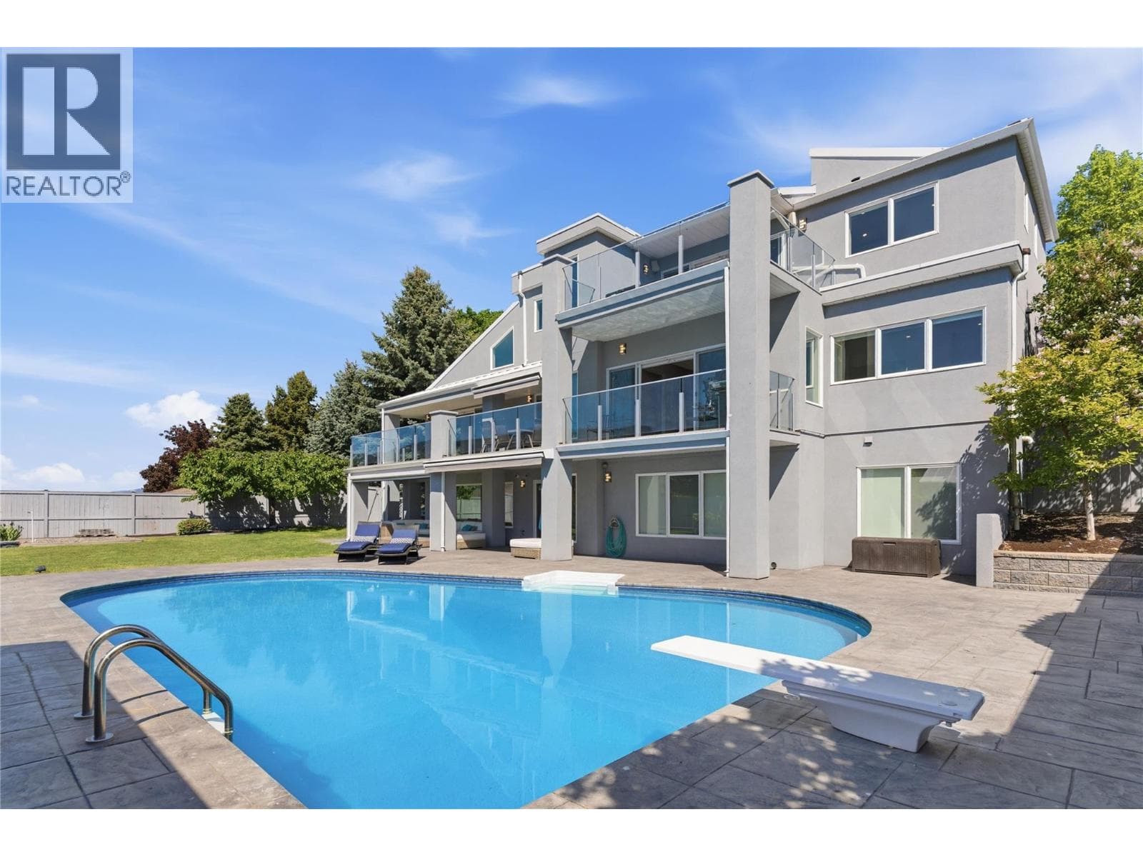 2090 BENNETT ROAD in McKinley