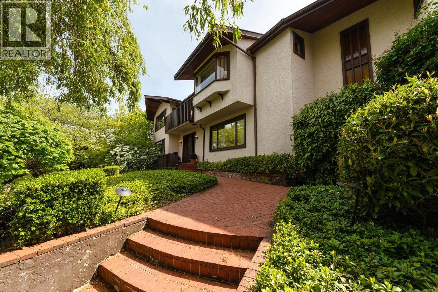2296 WEST 32ND AVENUE in Arbutus Ridge