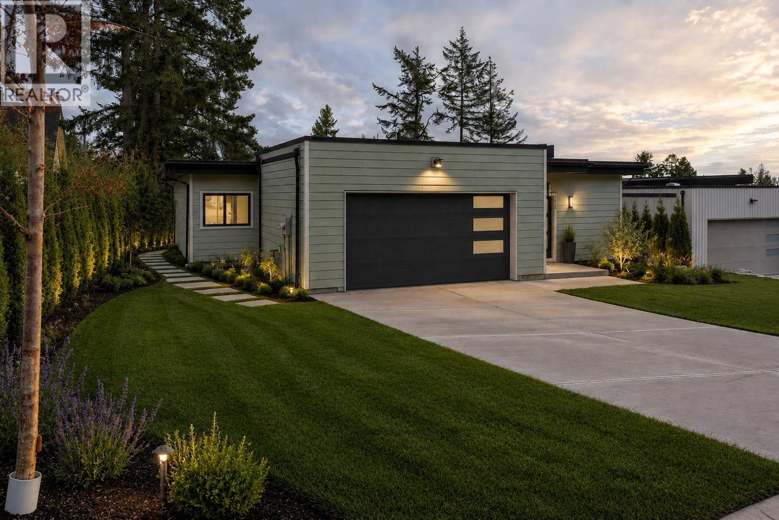 5416 STELLAR WAY in