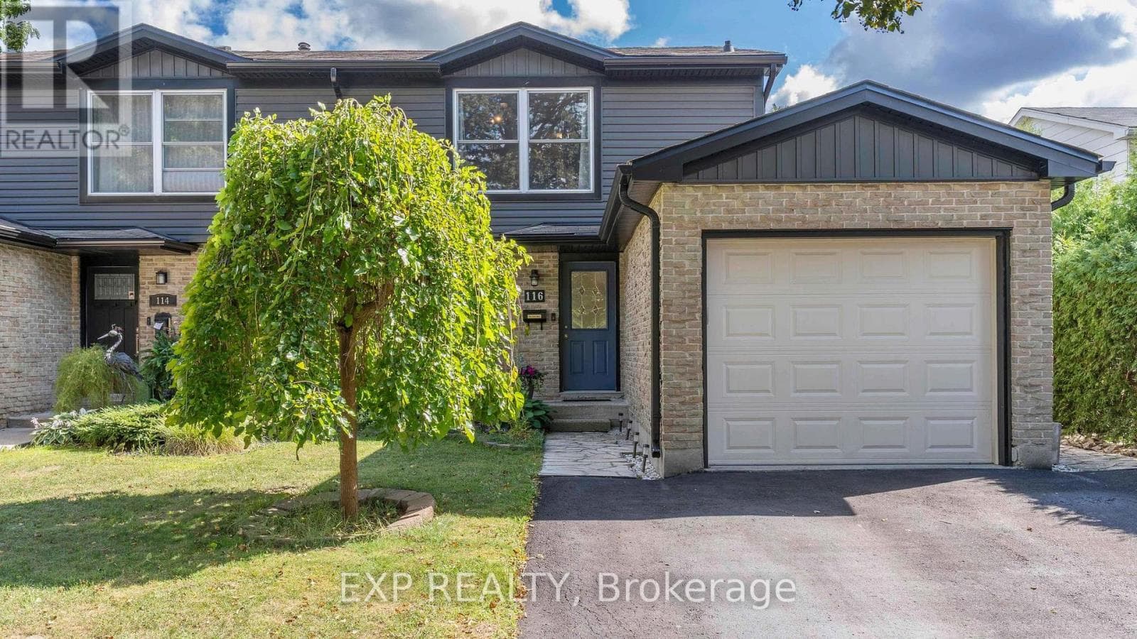 116 GLENROY CRESCENT in