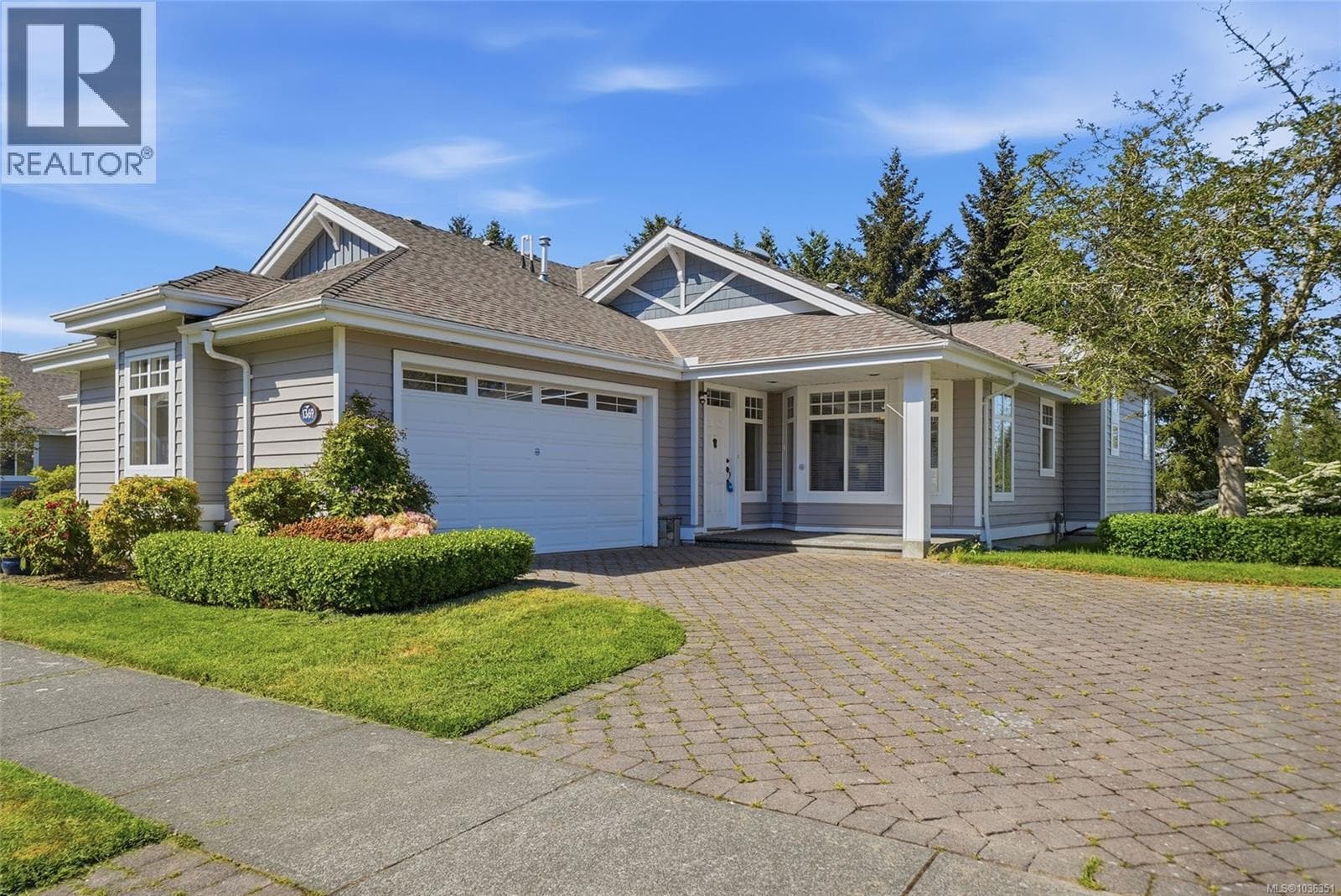 1369 Gabriola Dr in