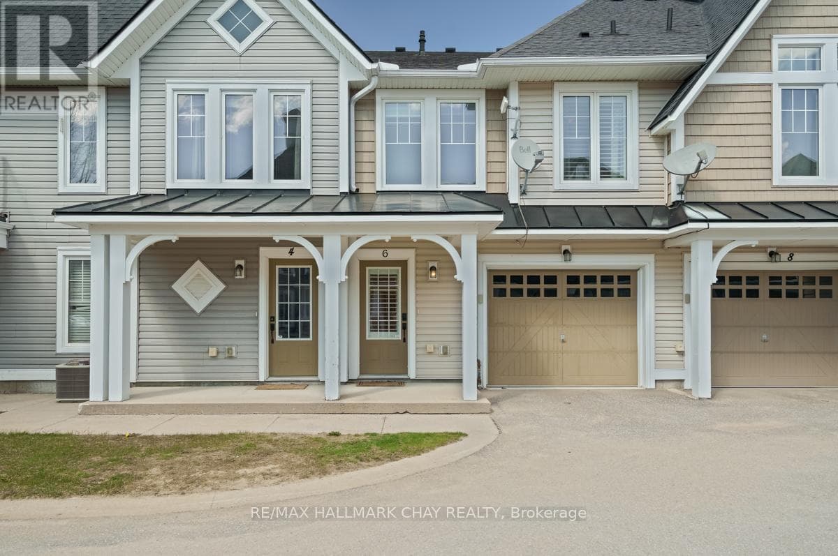 6 CARNOUSTIE LANE in