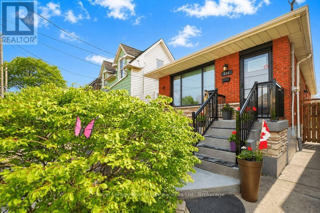 334 TRAGINA AVENUE NORTH in Homeside