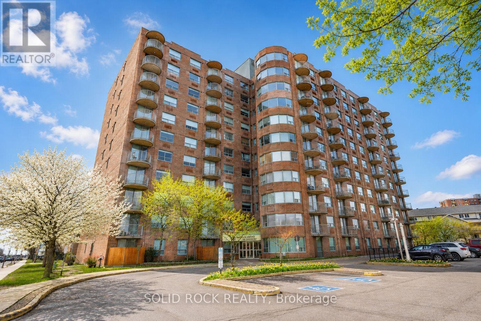 901 - 1440 HERON ROAD in LEDBURY-HERON GATE-RIDGEMONT