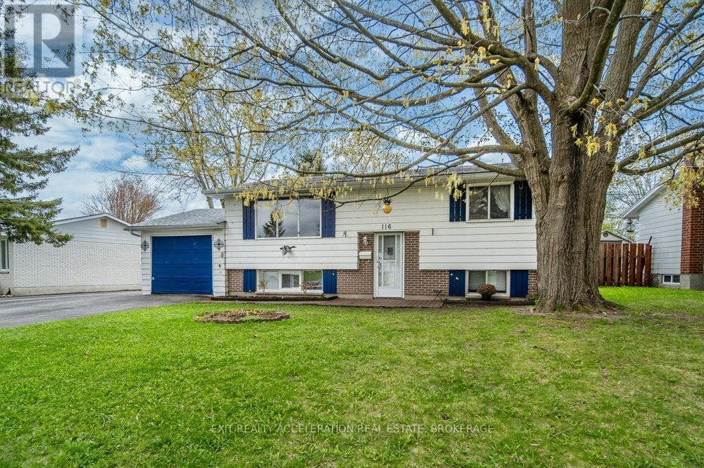 116 SHERWOOD AVENUE in