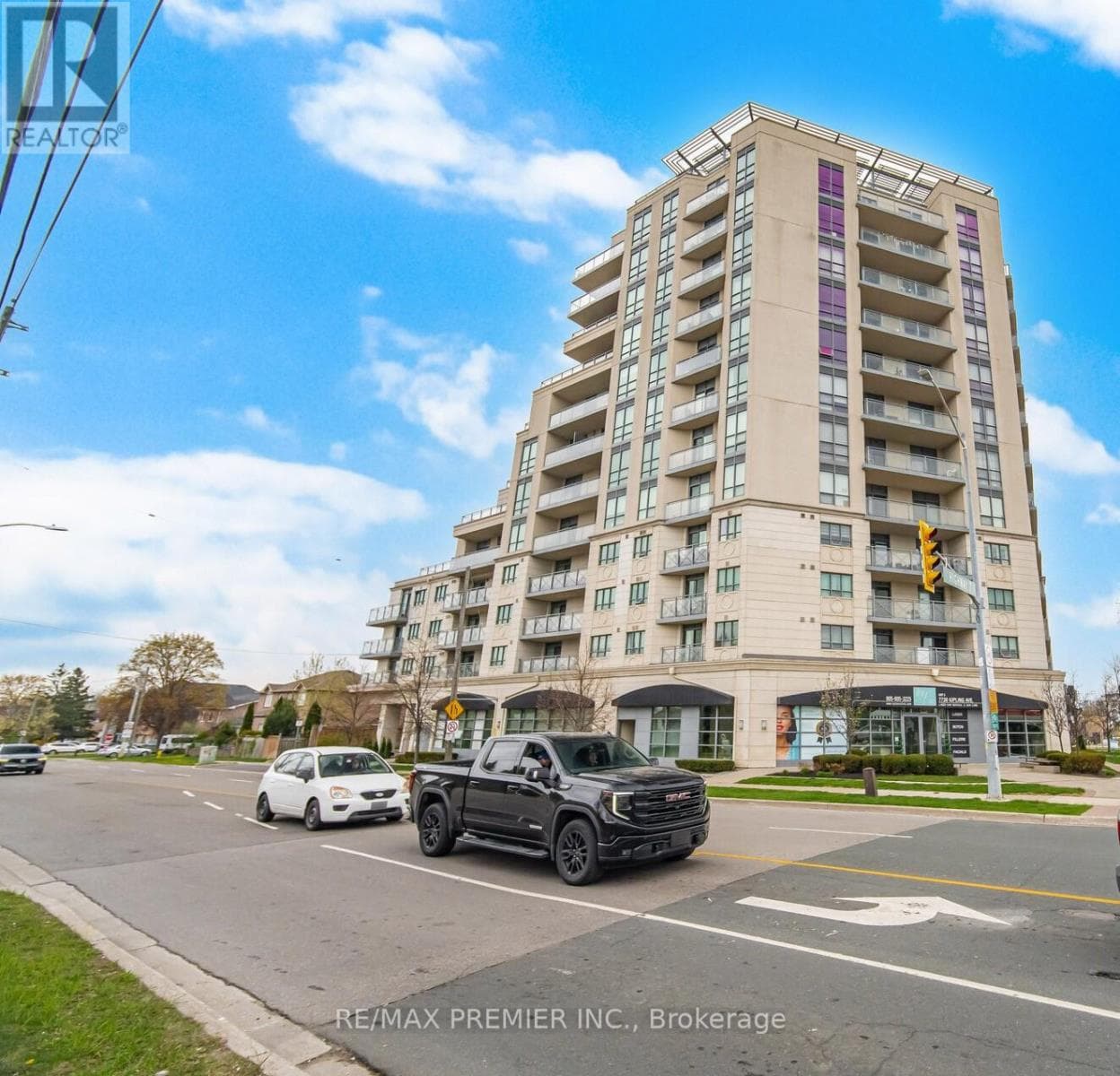 203 - 7730 KIPLING AVENUE in Woodbridge South West