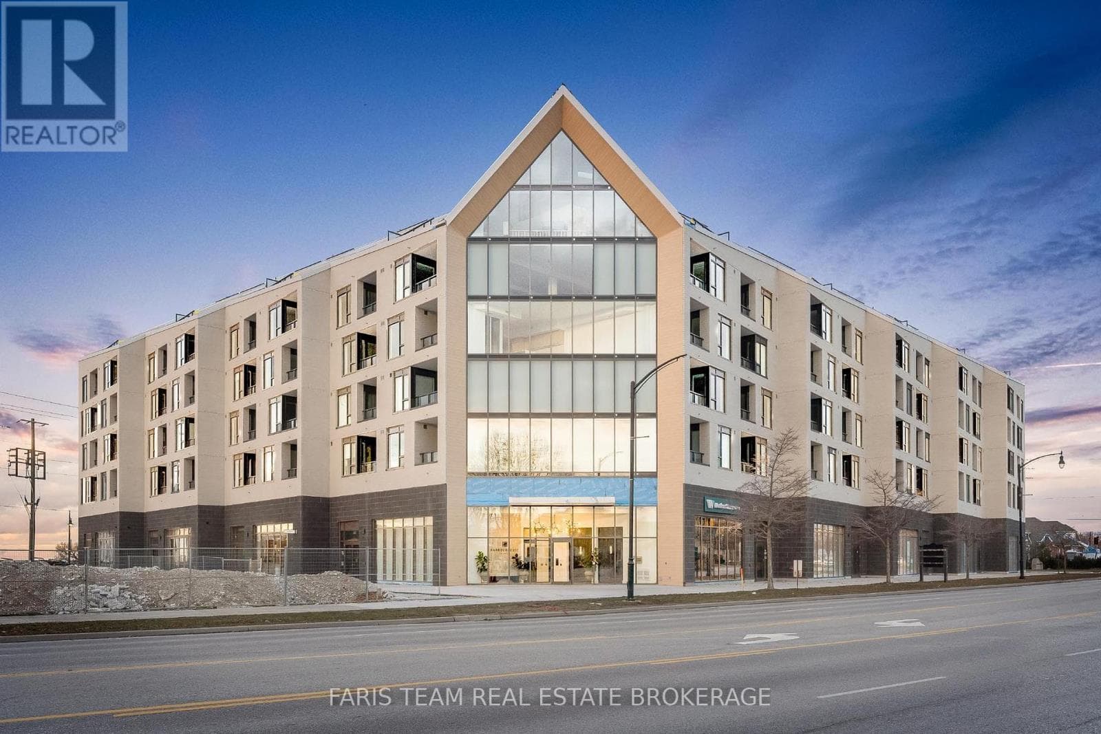 621 - 31 HURON STREET in
