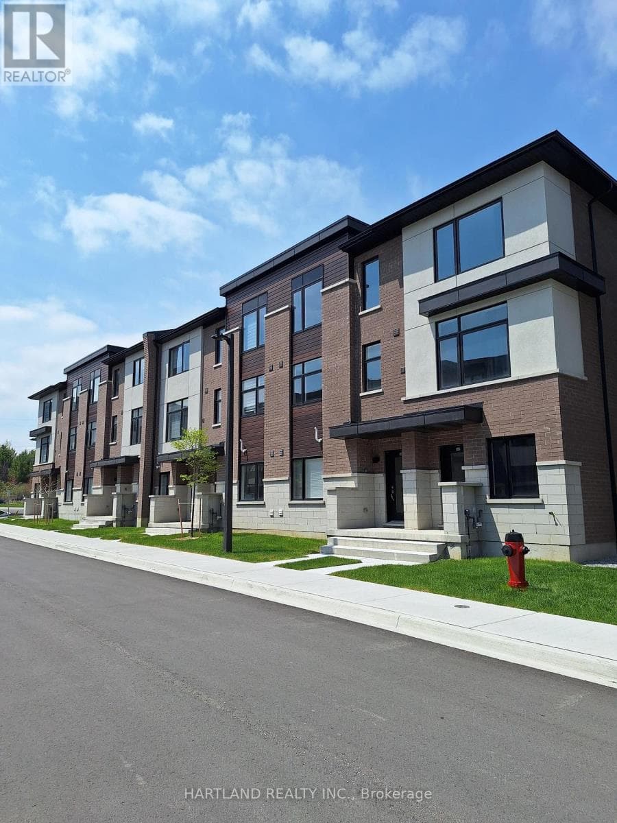 1202 - 1695 DERSAN STREET in Duffin Heights