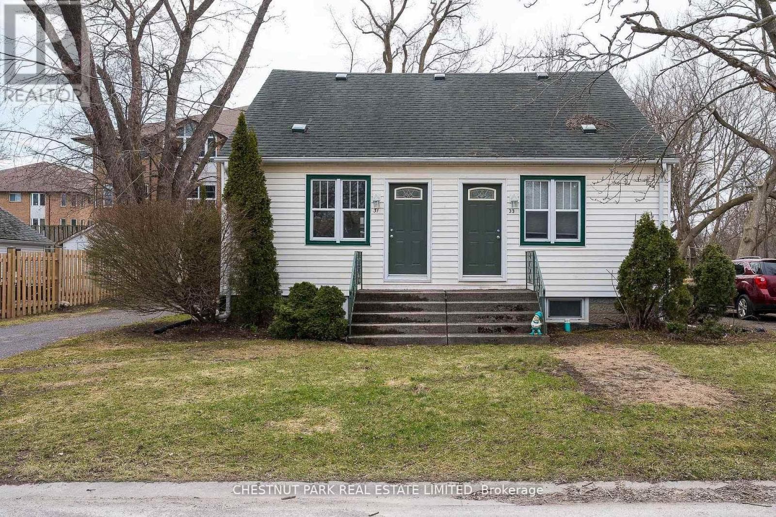 31-33 WASHBURN STREET in