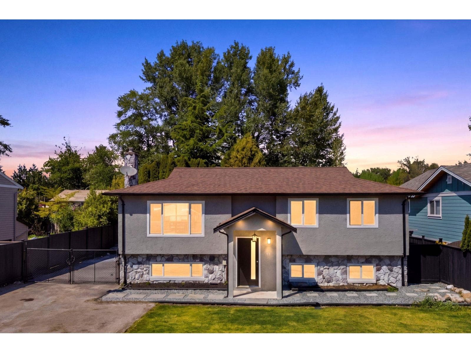 26689 32A AVENUE in