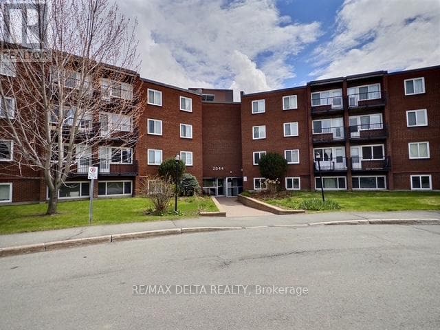 105B - 2044 ARROWSMITH DRIVE in BEACON HILL SOUTH - CARDINAL HEIGHTS