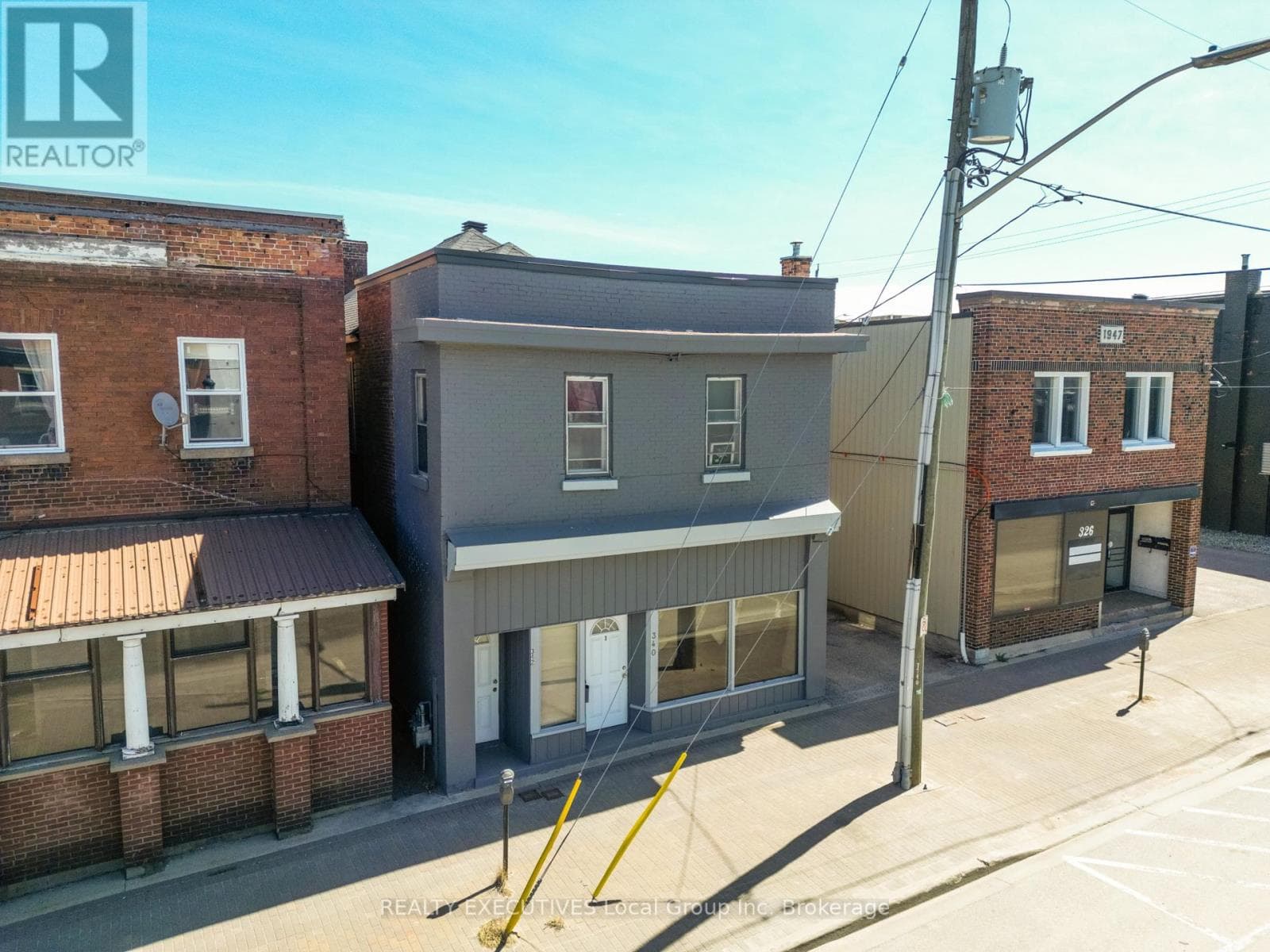 340 MCINTYRE STREET W in