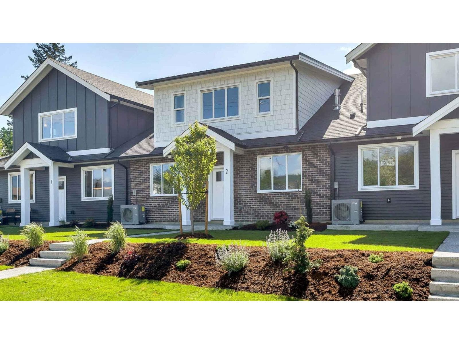 2 558 PARK STREET HOPE in