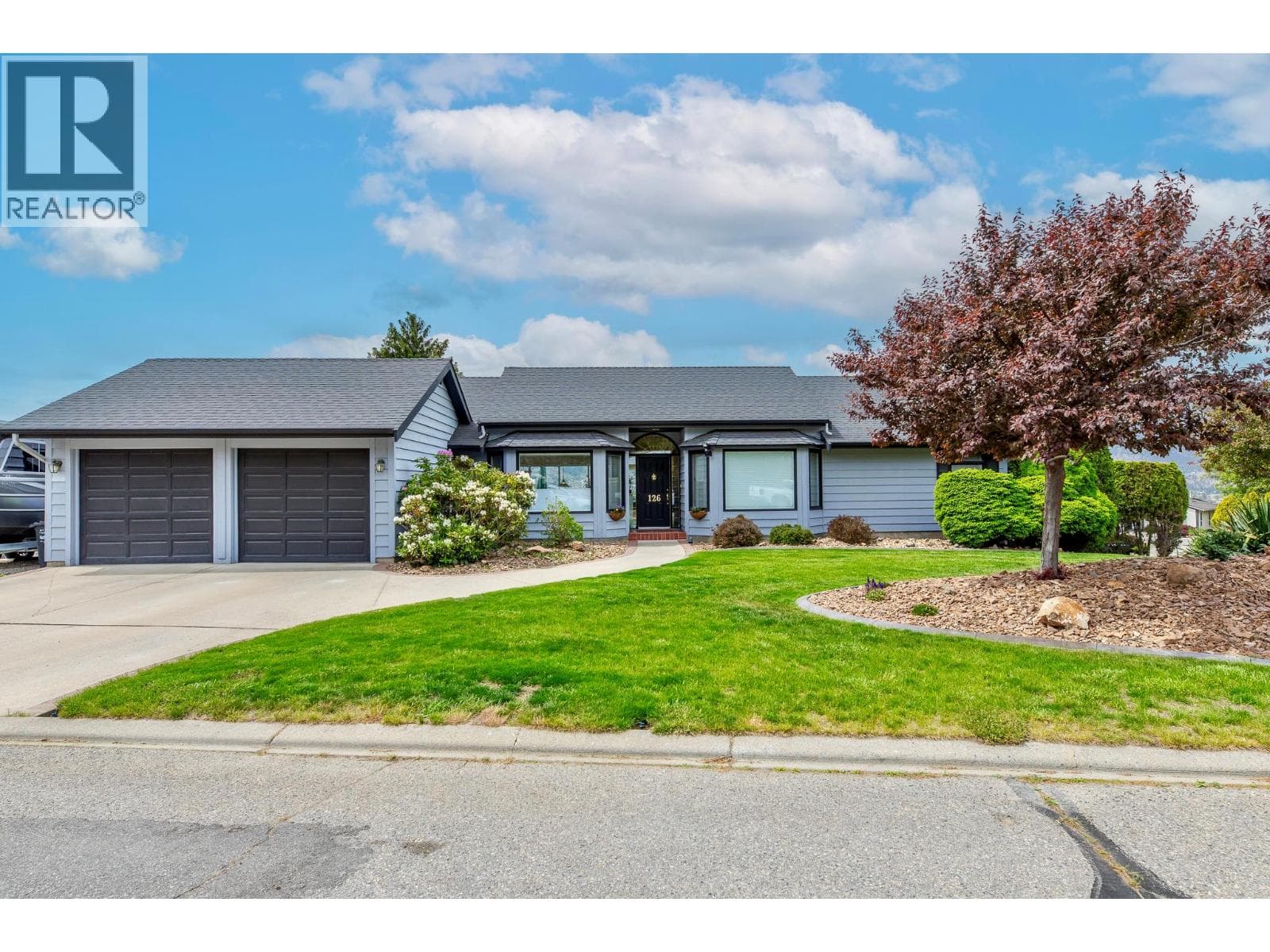 126 BRENTVIEW PLAZA in