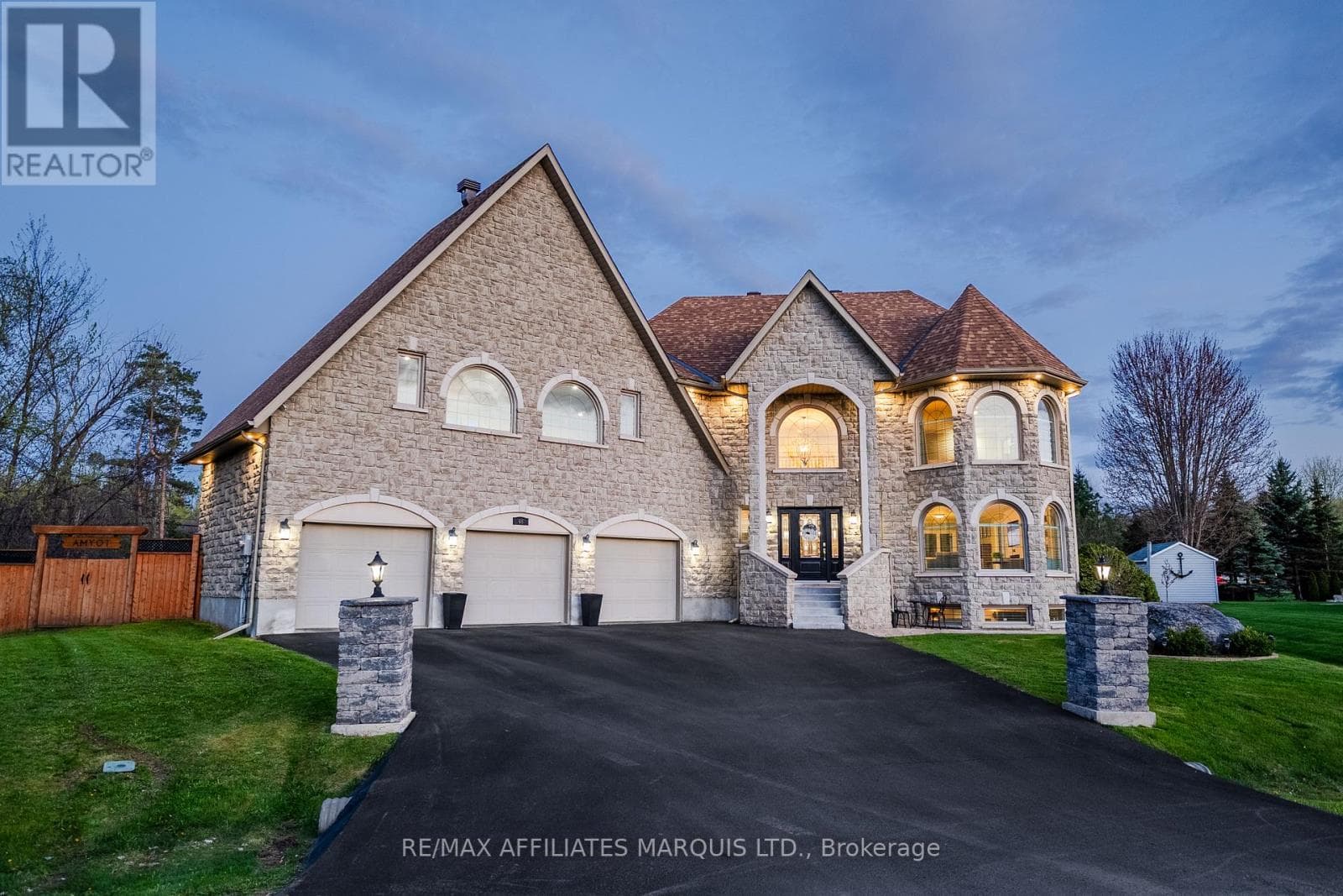 46 CHANTINE DRIVE in