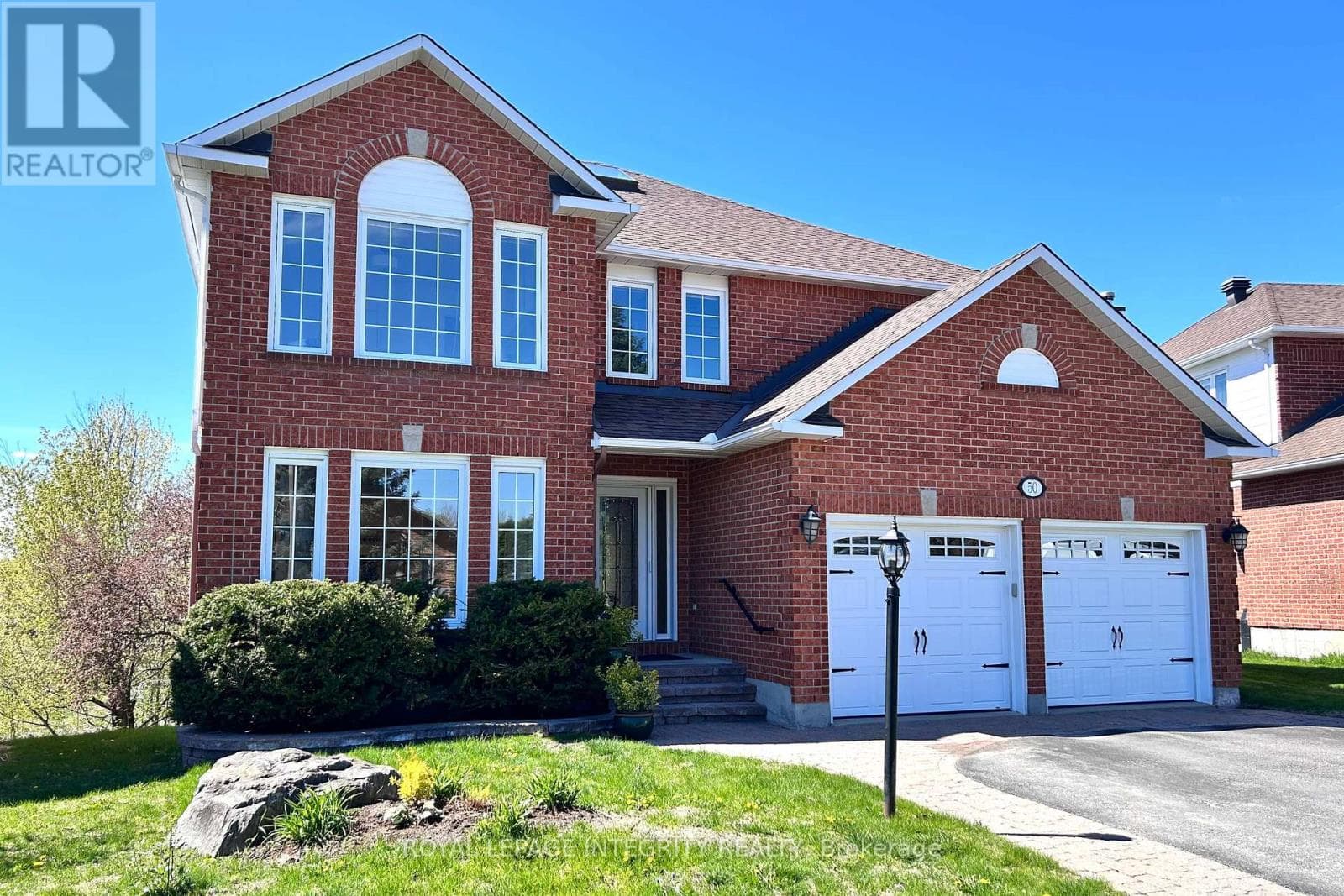 50 ROSENFELD CRESCENT in KANATA LAKES