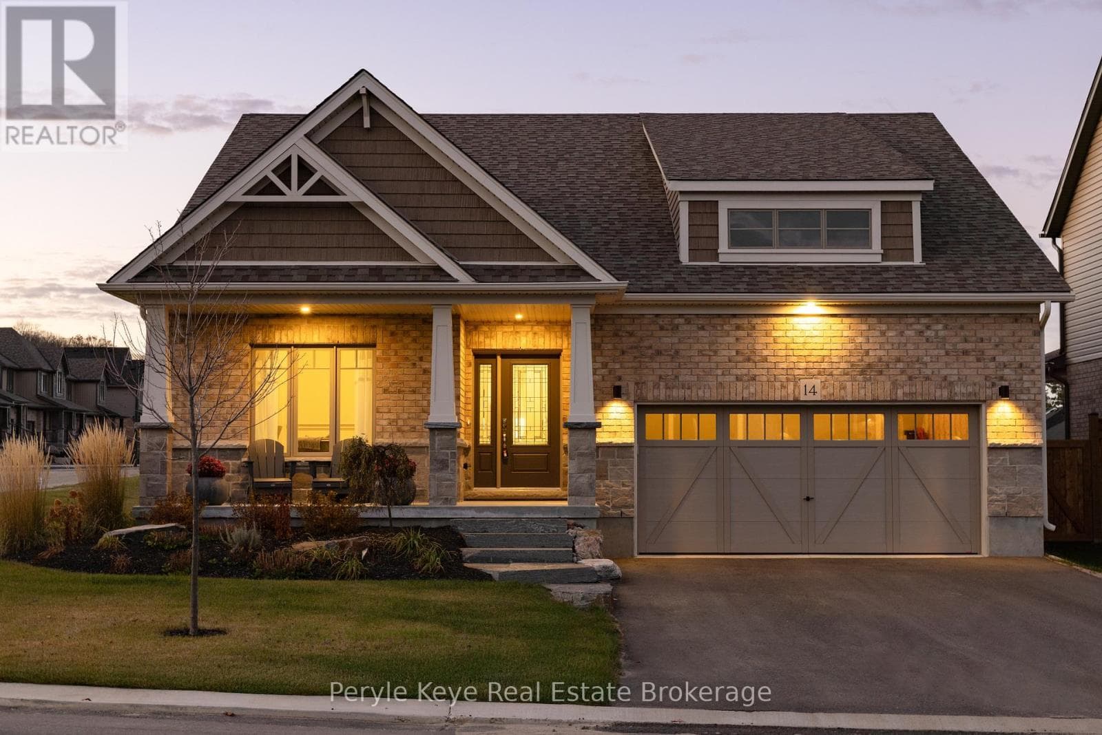 14 CHARLES MORLEY BOULEVARD in
