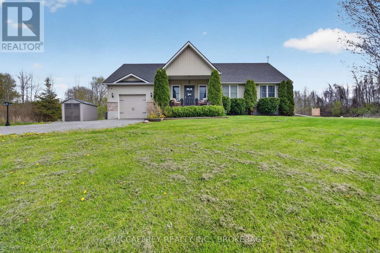 994 PALACE ROAD in