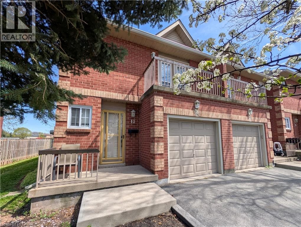 34 DYNASTY Avenue Unit# 13 in Highway Valley