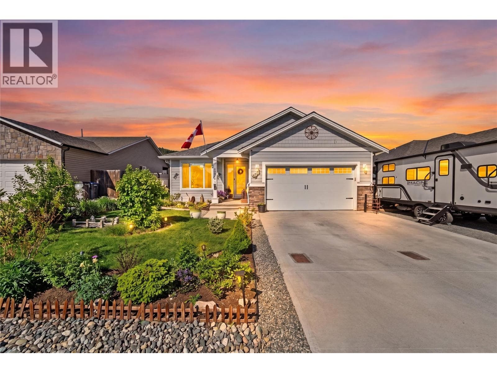 1671 FIR Road in