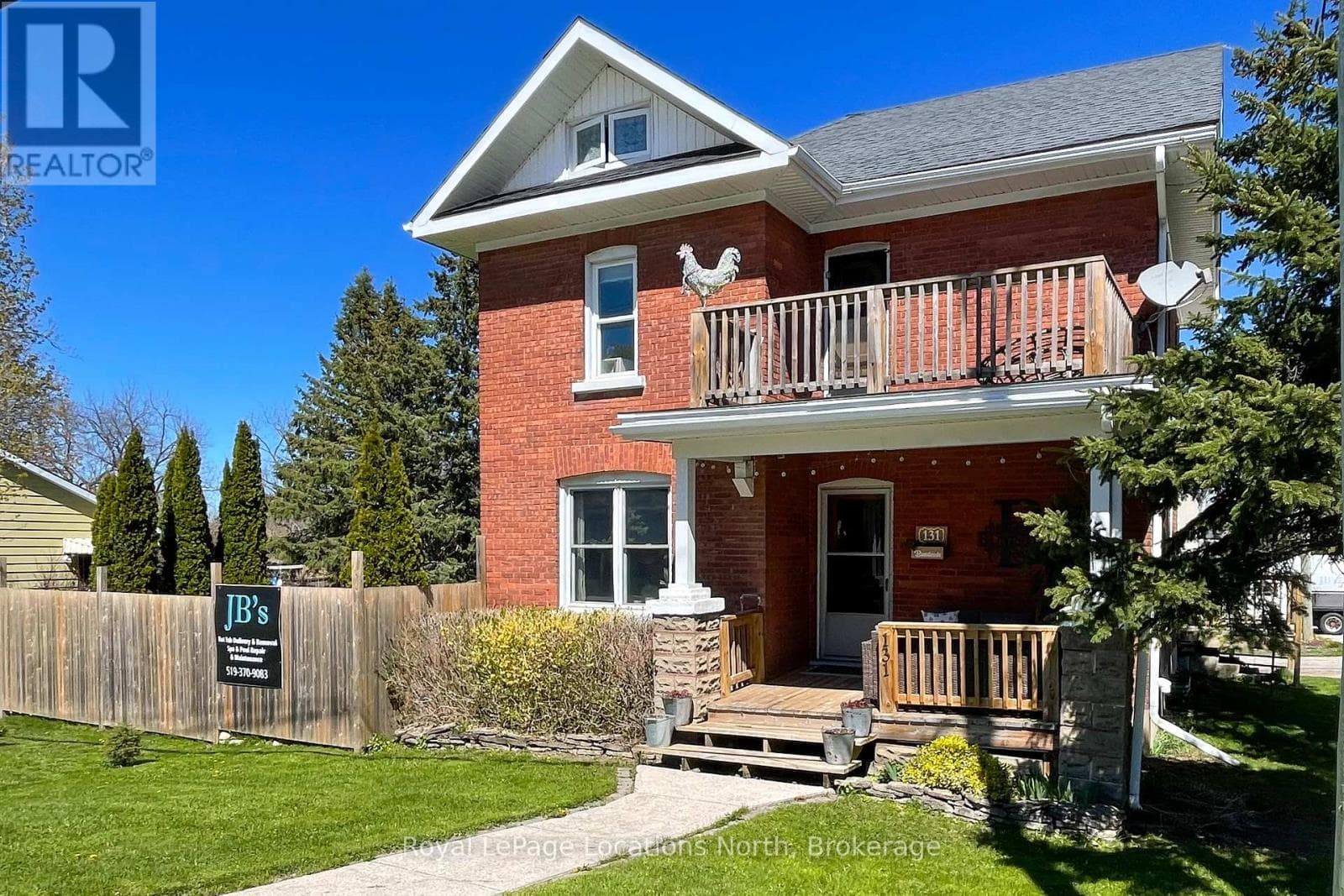 131 SYKES STREET S in