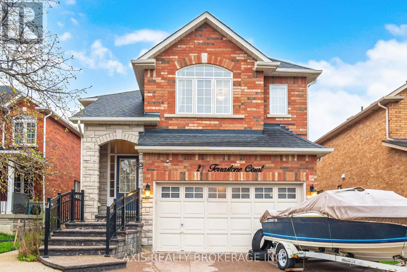 27 TERRASTONE COURT in