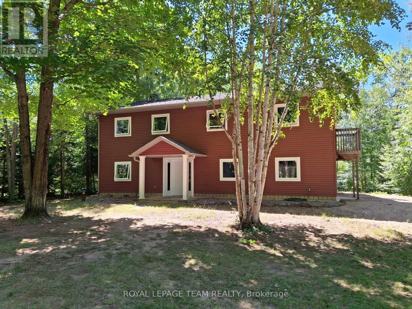 112 GOLFERS LANE in