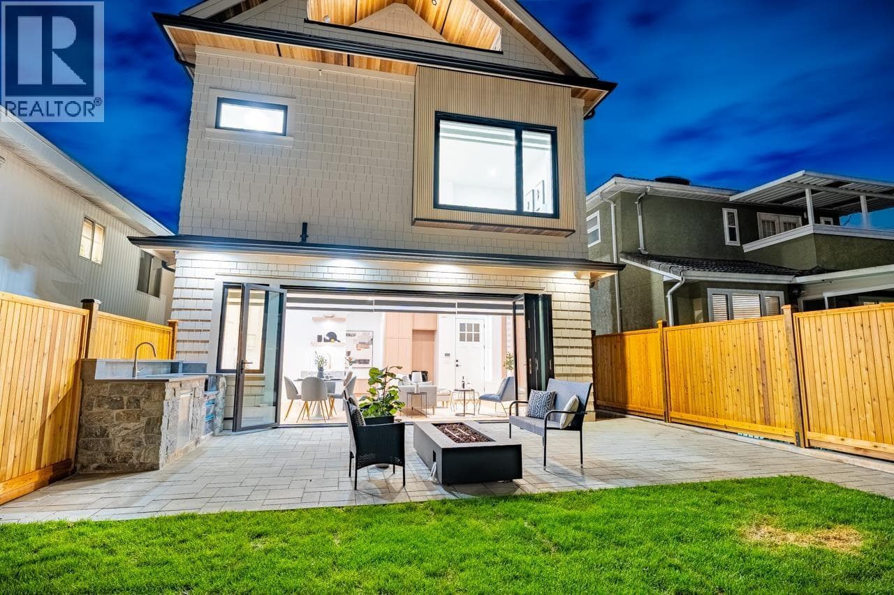 2 5355 INVERNESS STREET in Kensington-Cedar Cottage