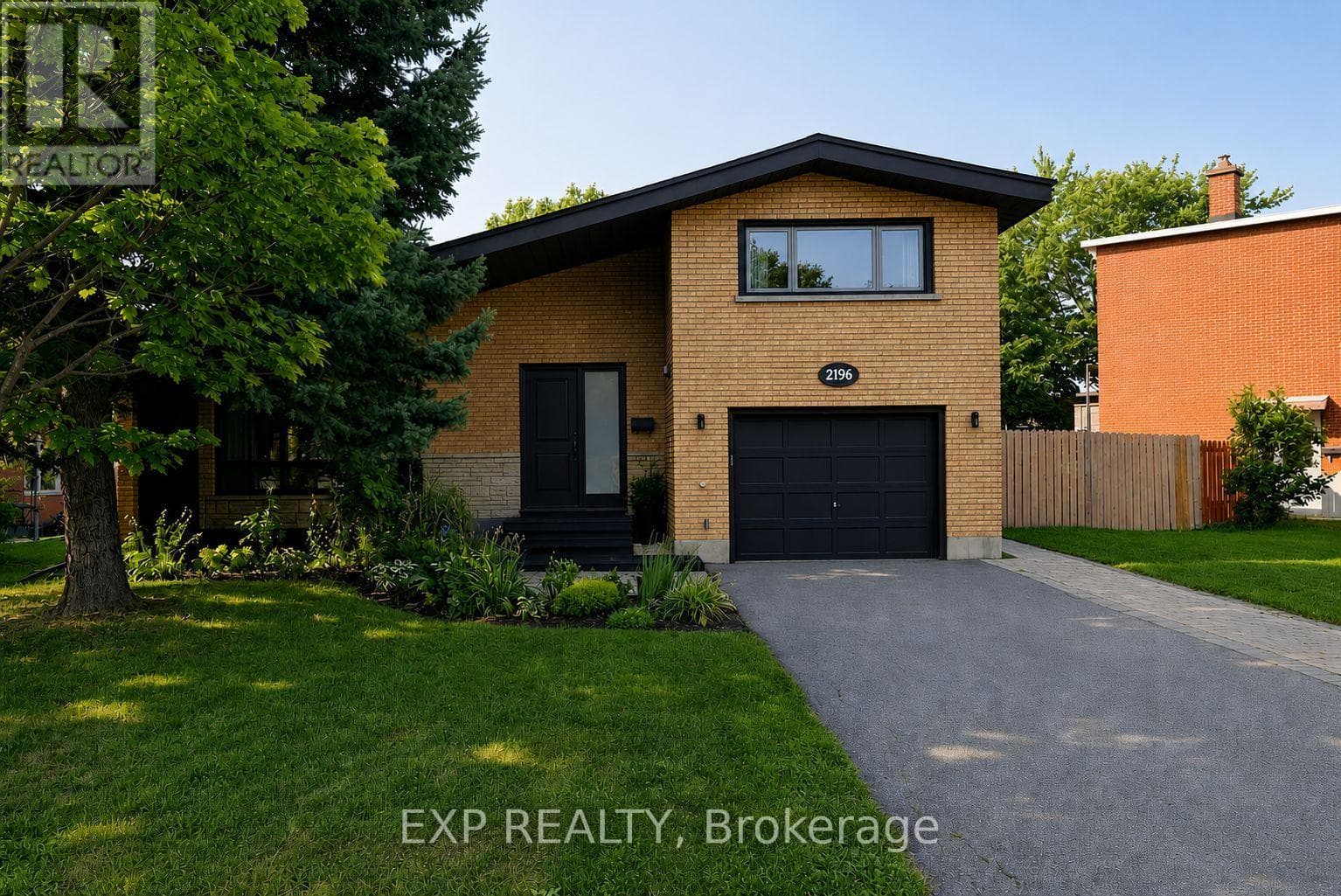 2196 PLESSER STREET in ELMVALE - CANTERBURY