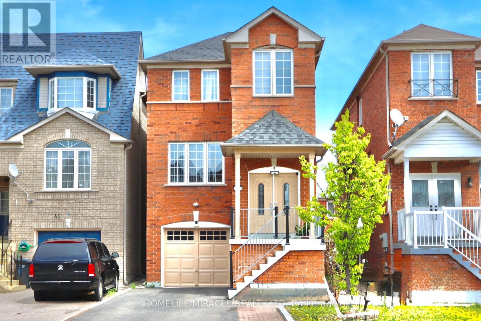 43 CARANCI CRESCENT in EBENEZER EAST