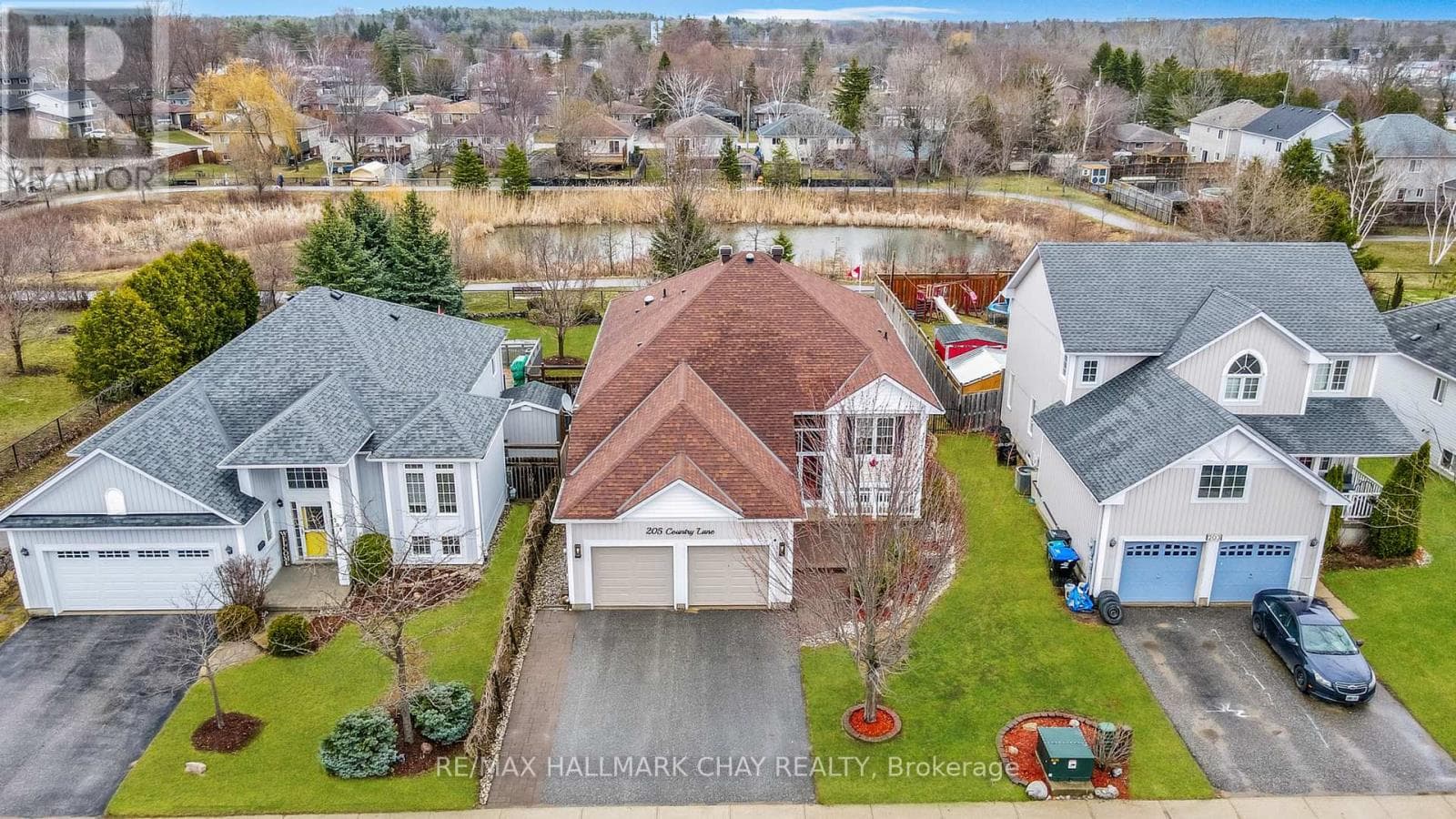 205 COUNTRY LANE in