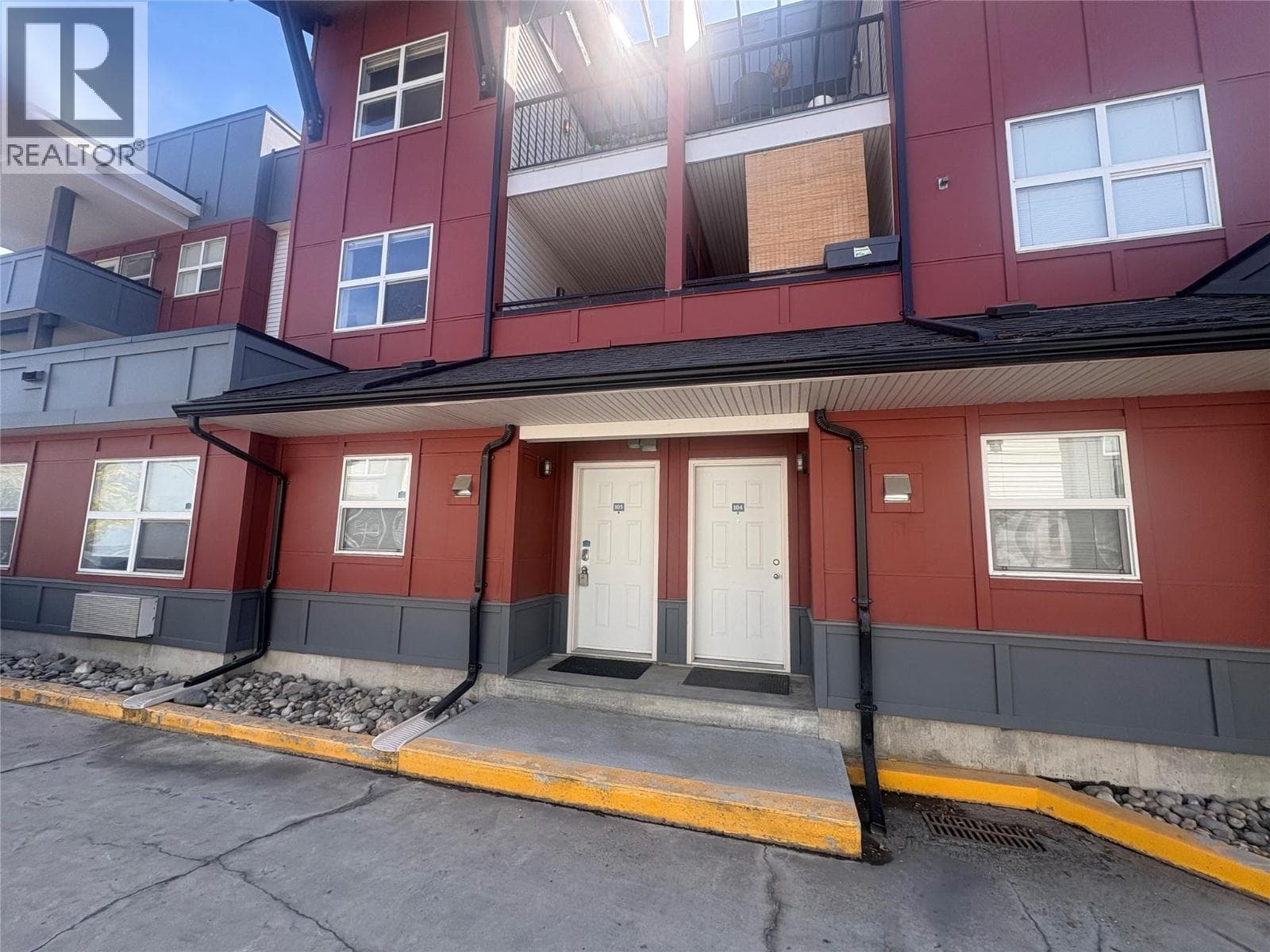 1481 Glenmore Road Unit# 105 in McKinley
