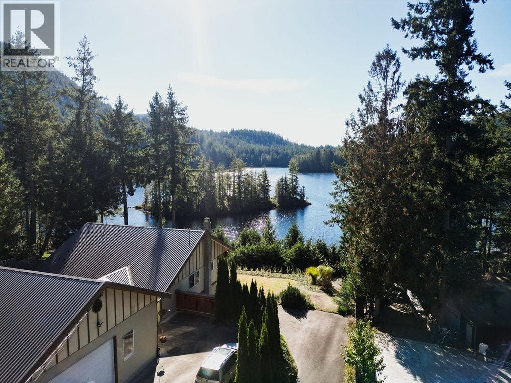 5090 ELLIOT ROAD in
