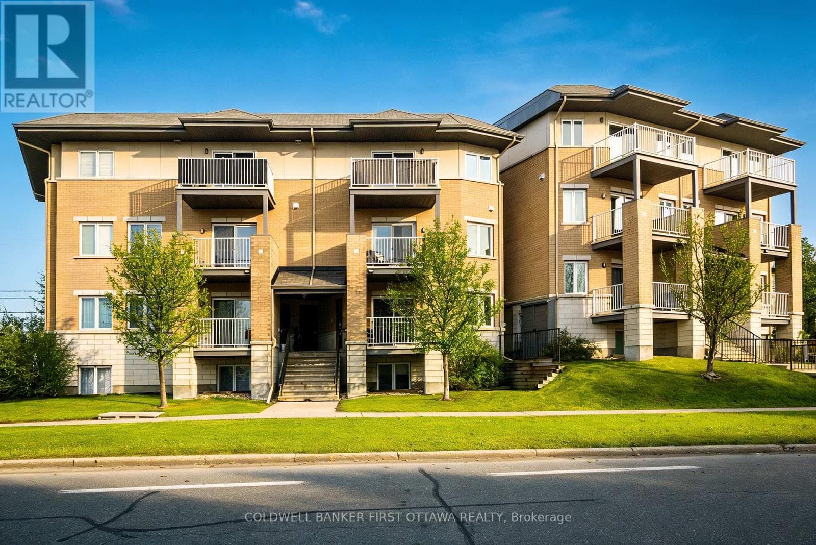 6 - 1210 MCWATTERS ROAD in IRIS