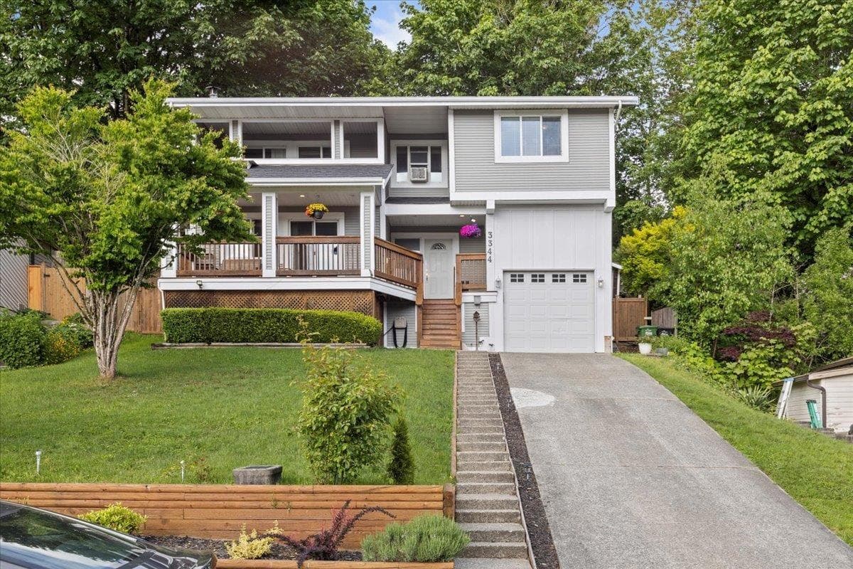 3344 OMINECA COURT in Clayburn