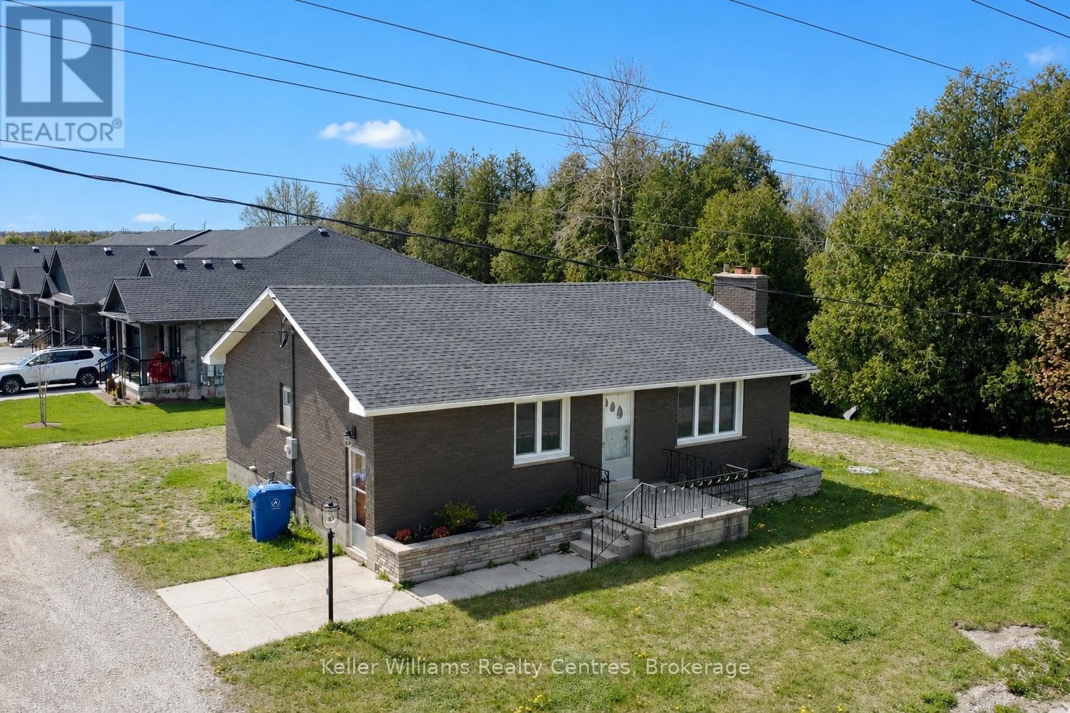 854 GREY ROAD 28 in