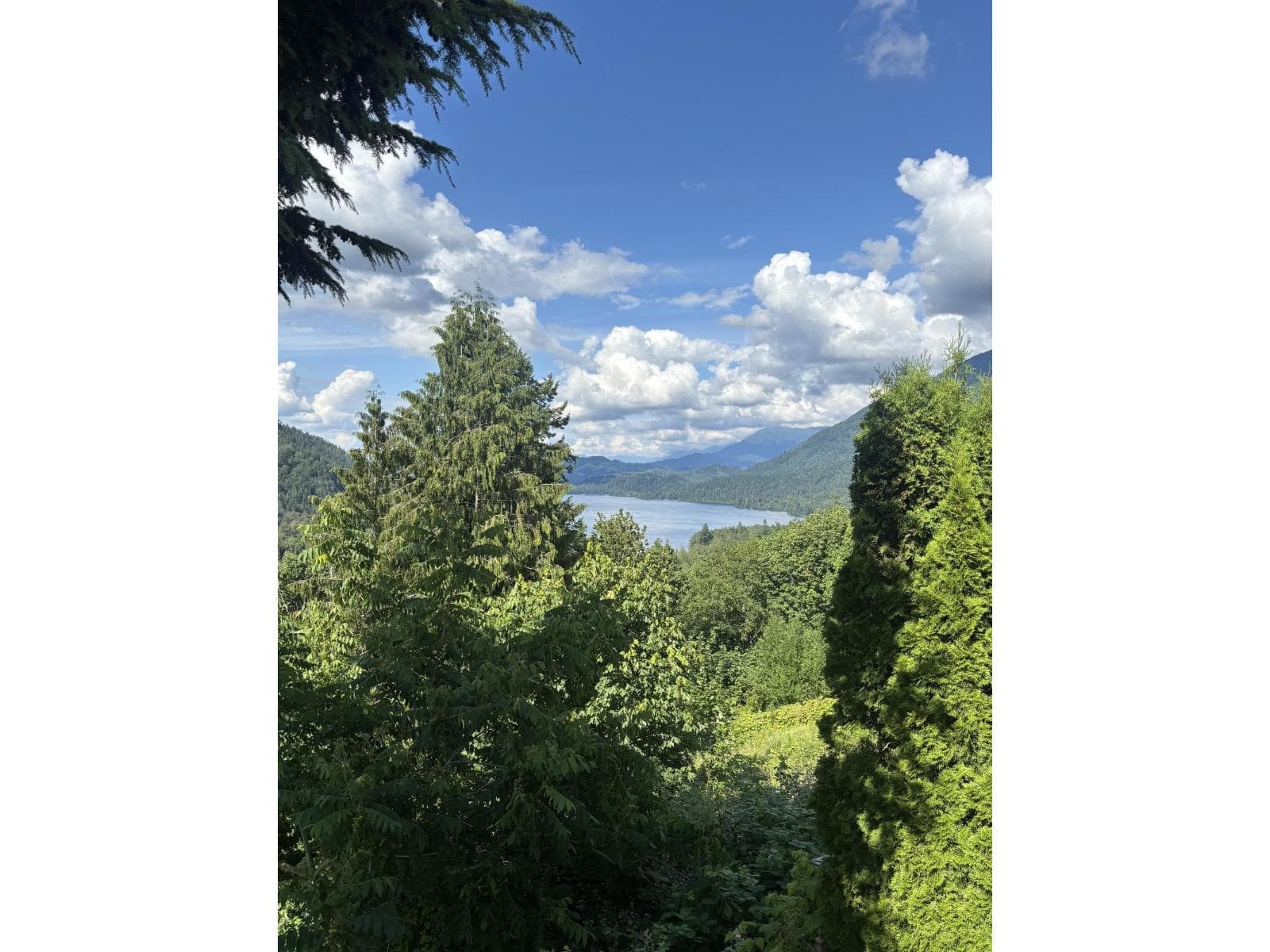 164 1436 FROST ROAD, Columbia Valley in