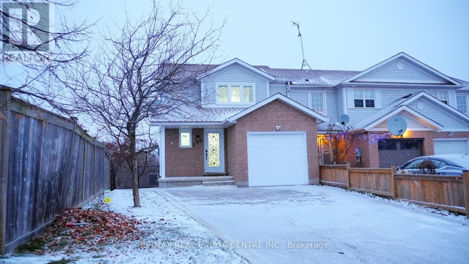 498 BANKSIDE DRIVE in Highland West