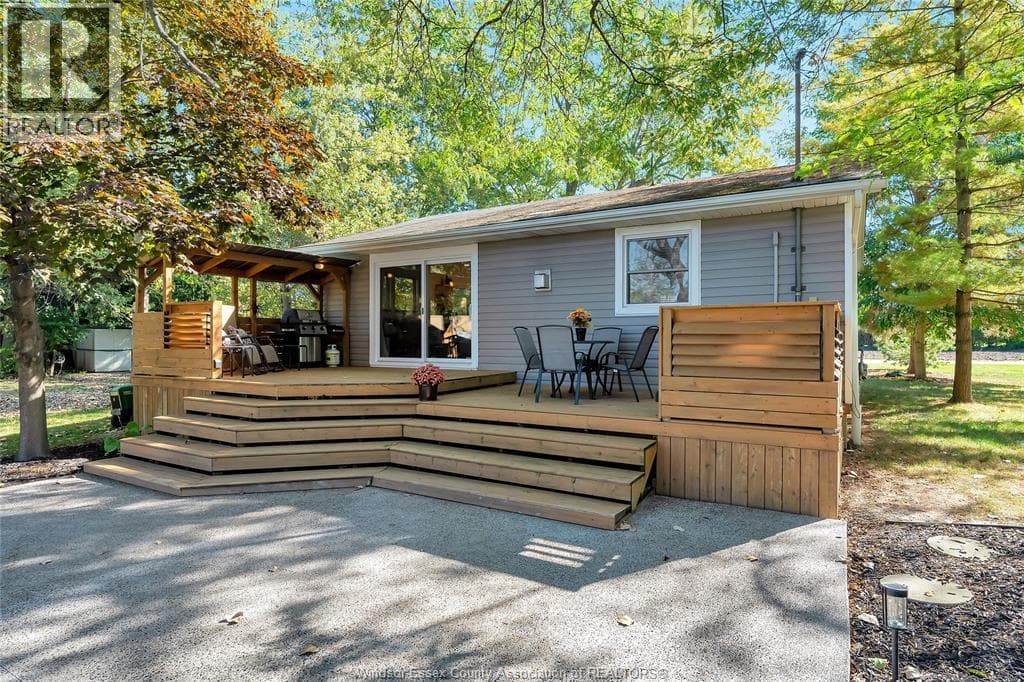 255 EDWARD ROAD in