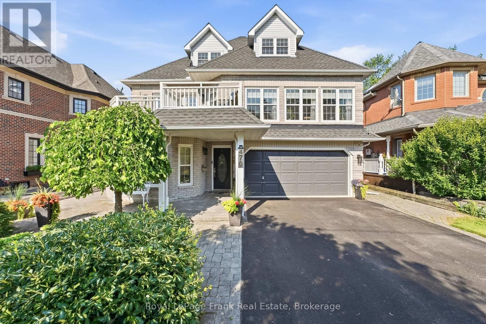 470 POPLAR AVENUE in Pickering Beach