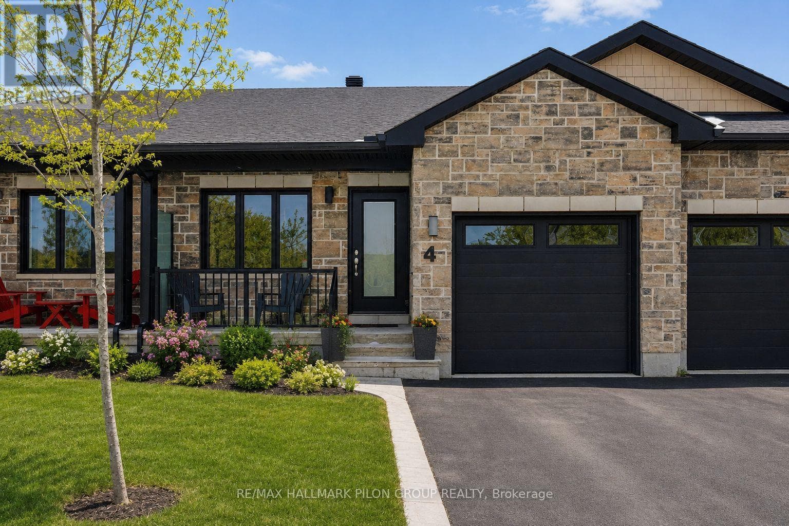 4 MORGAN CLOUTHIER WAY in