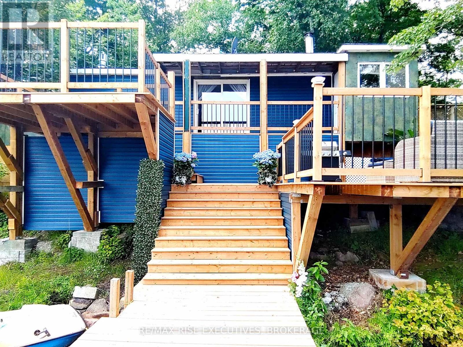 1365 FOURTH LAKE ROAD in