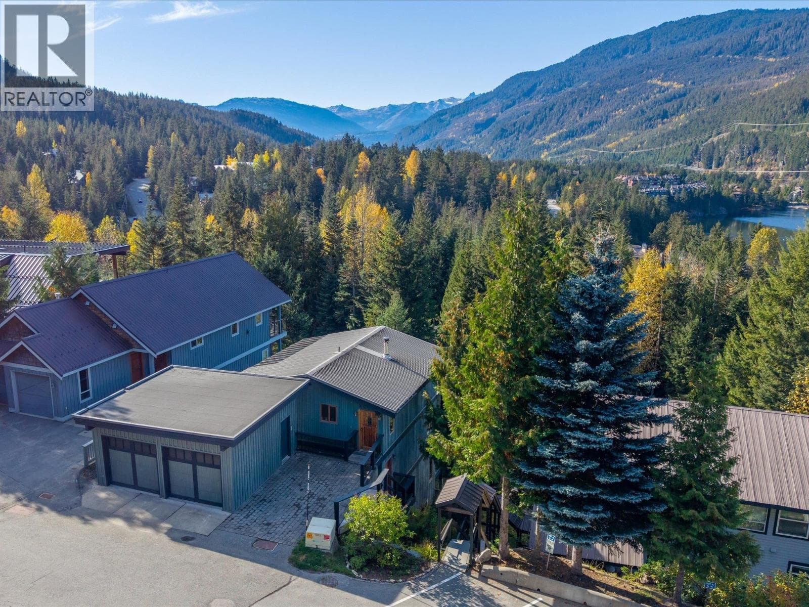 2318 CAYLEY CLOSE in