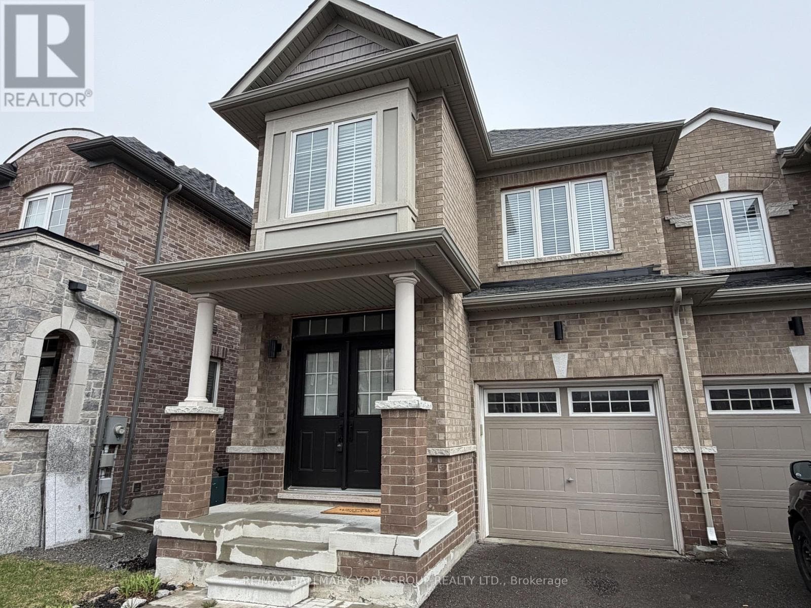134 MAGUIRE ROAD in Newmarket Clearmeadow/Glenway