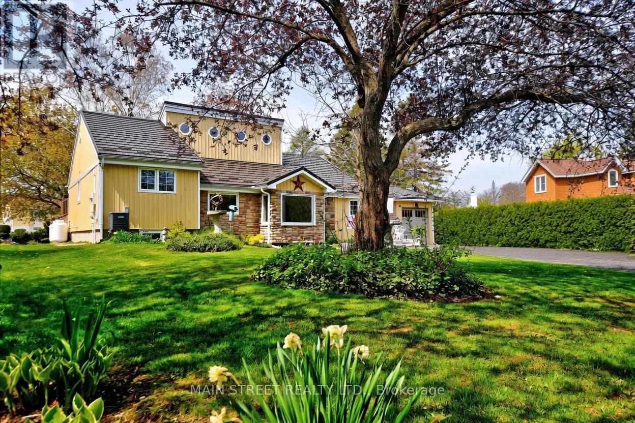 26 ISLAND TRAIL SOUTH in