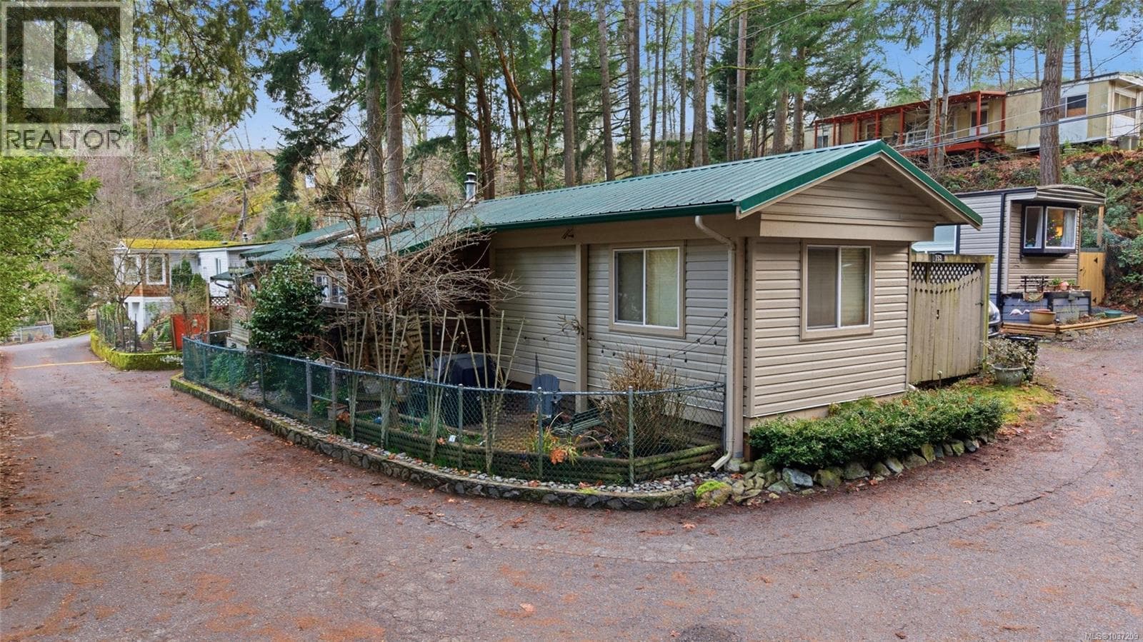 153 2500 Florence Lake Rd in Florence Lake