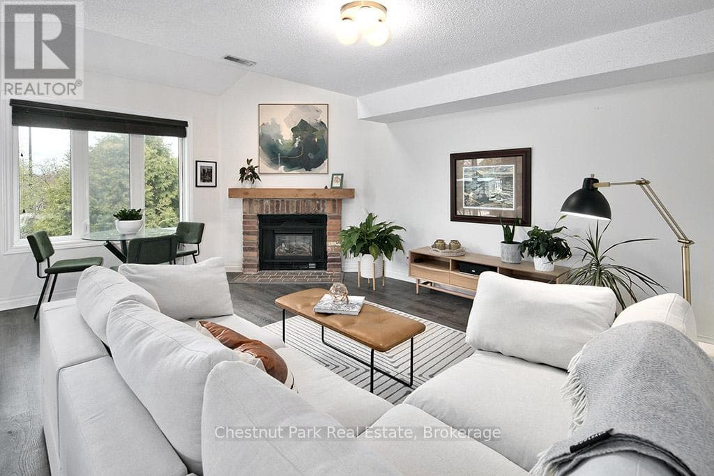 114 - 55 TROTT BOULEVARD in