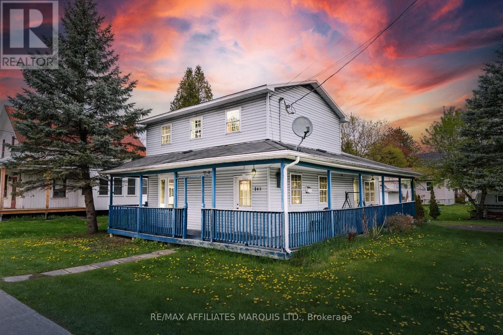 163 MILITARY ROAD N in