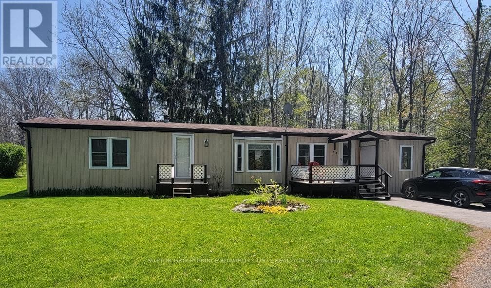 UNIT 28 - 528 COUNTY ROAD 10 ROAD in