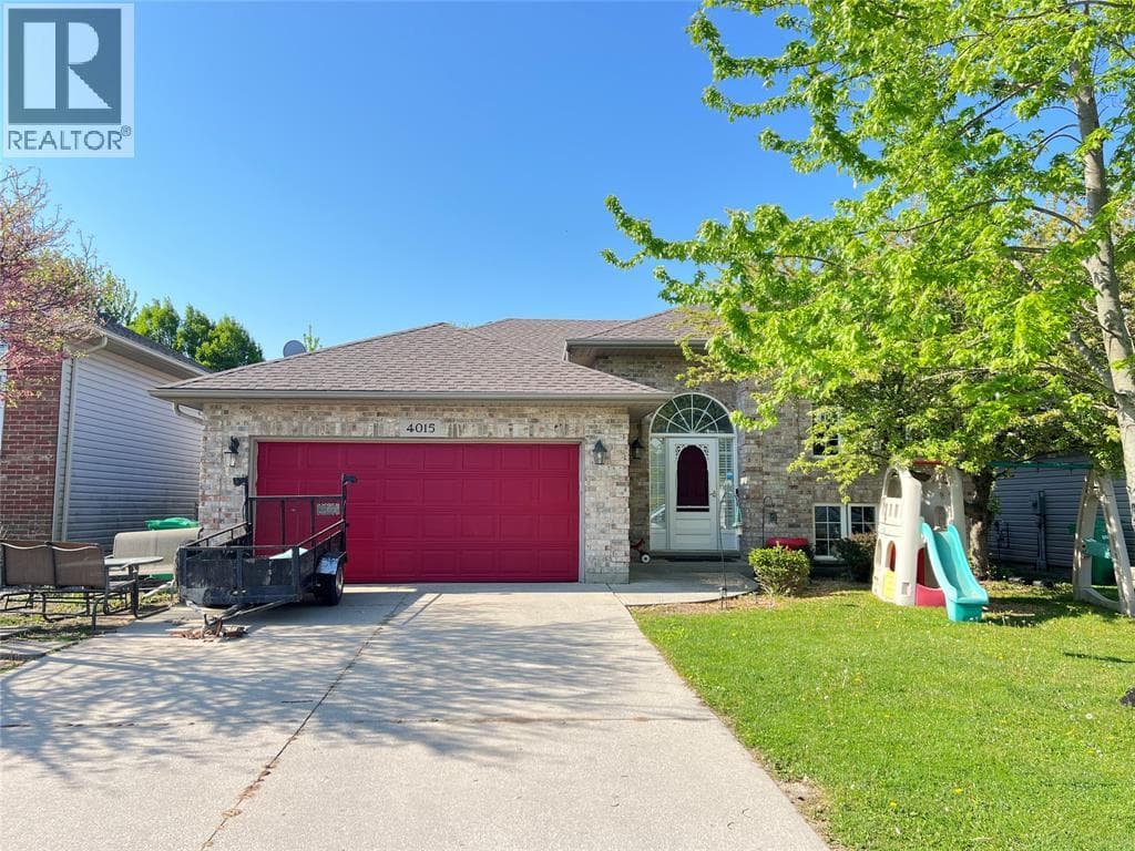 4015 APPLEWOOD DRIVE in